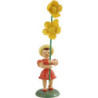Blumenkind mit Butterblume, farbig - 12 cm