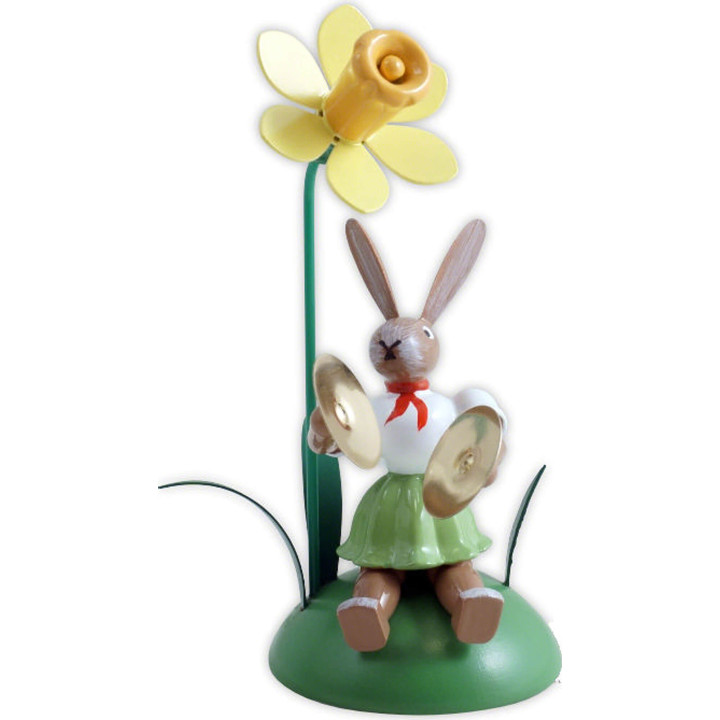 Osterhase mit Narzisse und Becken, farbig - 10 cm