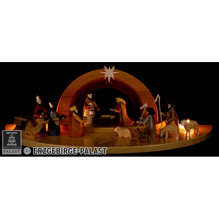 Weihnachtskrippe mit lasierten Figuren