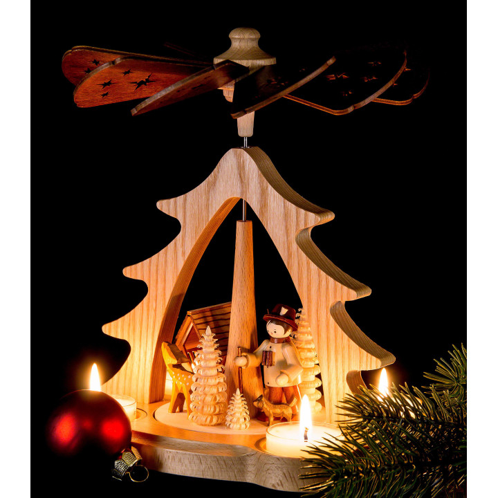 1-Tier Pyramid - Forester - 22 cm / 9 inch