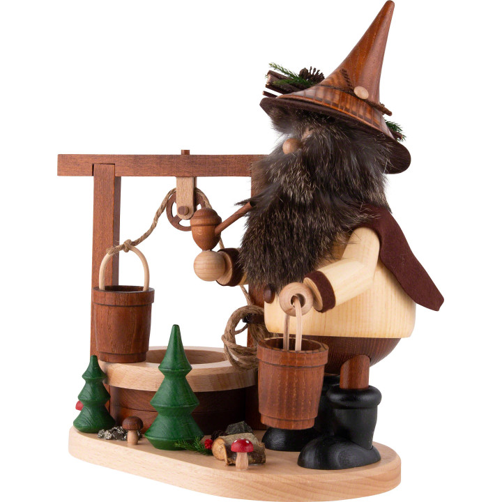 Smoker - Ore Gnome at Well - 26 cm / 10.2 inch