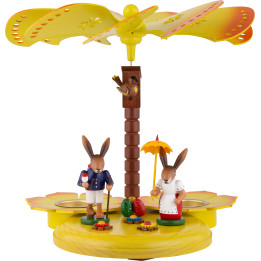 1-stöckige Osterpyramide bunt mit zwei Hasen mit Schirm und Kiepe - 20 cm