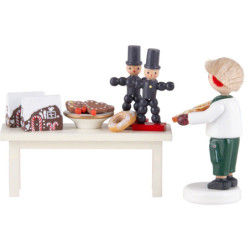 Flax Haired Children Gingerbread Shop - 8 cm / 3.1 inch