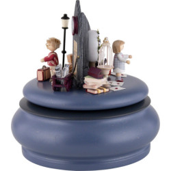 Music Box "Archie dreams" - 16 cm / 6.3 inch