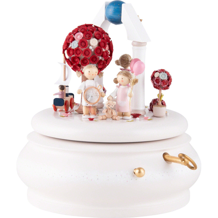 Spieldose "Ein schönes Leben" mit Flachshaarmädchen und rotem Blütenbaum  - 16,5 cm