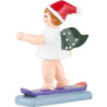 Weihnachtsengel mit Mütze auf Snowboard - 6,5 cm