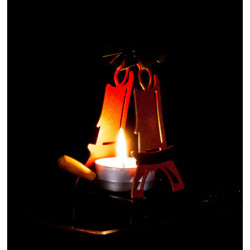 Pyramide "Die Schillernde" rot - 11 cm
