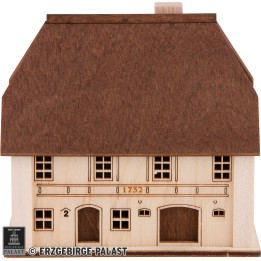 Lighted House - Farmhouse - 9,5 cm / 3.7 inch