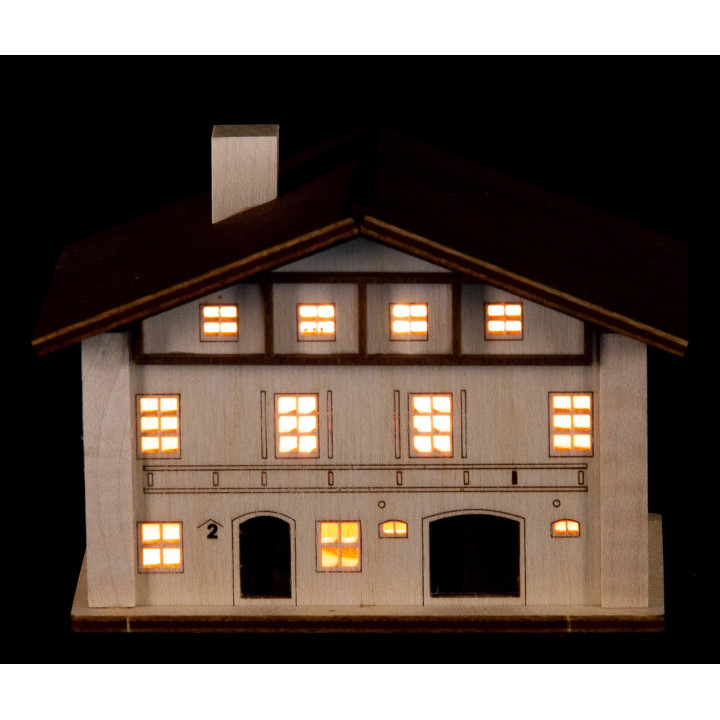 Lighted House - Mountain Farm - 8,5 cm / 3.3 inch