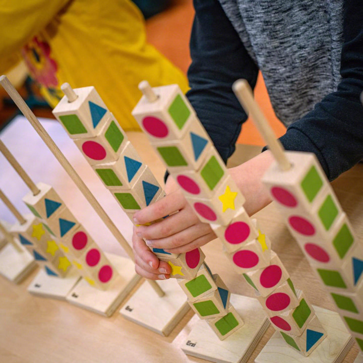 Educational Game Counting Towers - 8 cm / 3.1 inch