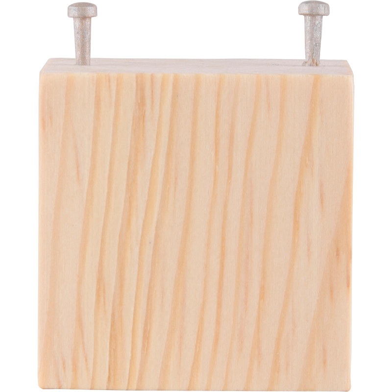 Cube with 2 Nails - 4 cm - 1.5 inch