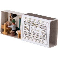 Matchbox - Turner's Workshop - 3,8 cm / 1.5 inch