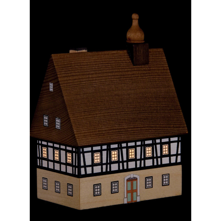 Lichterhaus Dorfschule mit Dachreiter