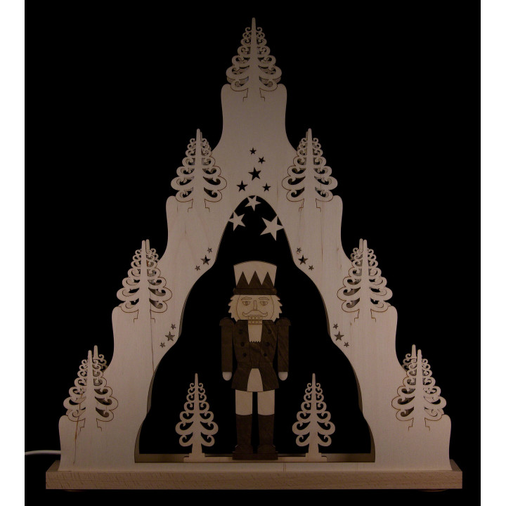 Lichterspitze "Nussknacker" - 38x43 cm