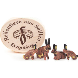 Bunny Family in Wood Chip Box - 3 cm / 1.2 inch